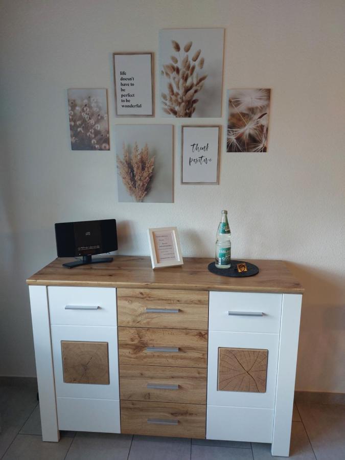 ואלדאכטל Moderne Ferienwohnung - Neu Renoviert - Ruhige Lage מראה חיצוני תמונה
