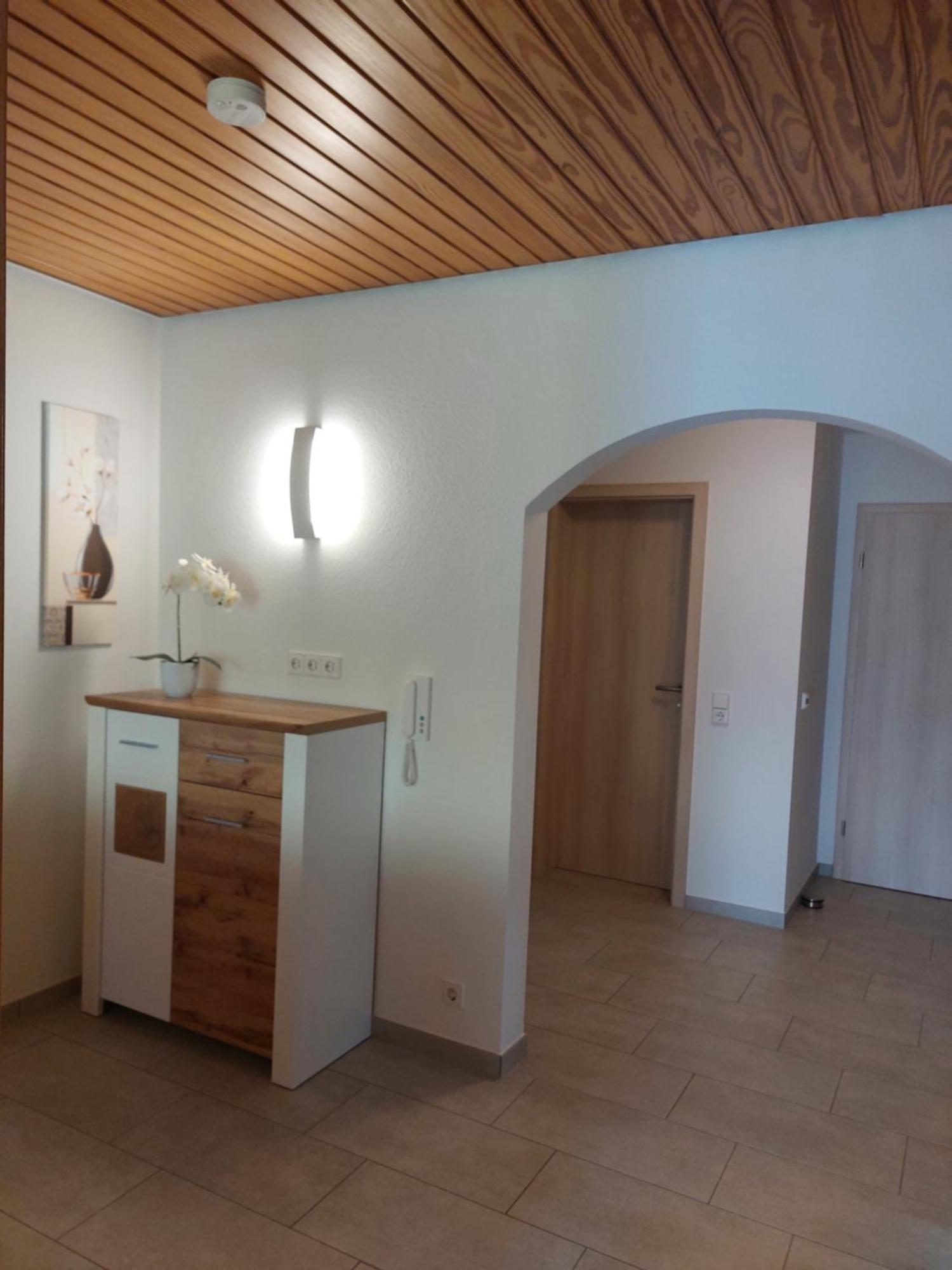 ואלדאכטל Moderne Ferienwohnung - Neu Renoviert - Ruhige Lage מראה חיצוני תמונה